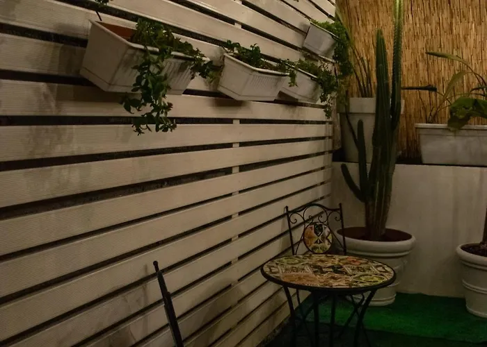 Real 招待所 巴勒莫